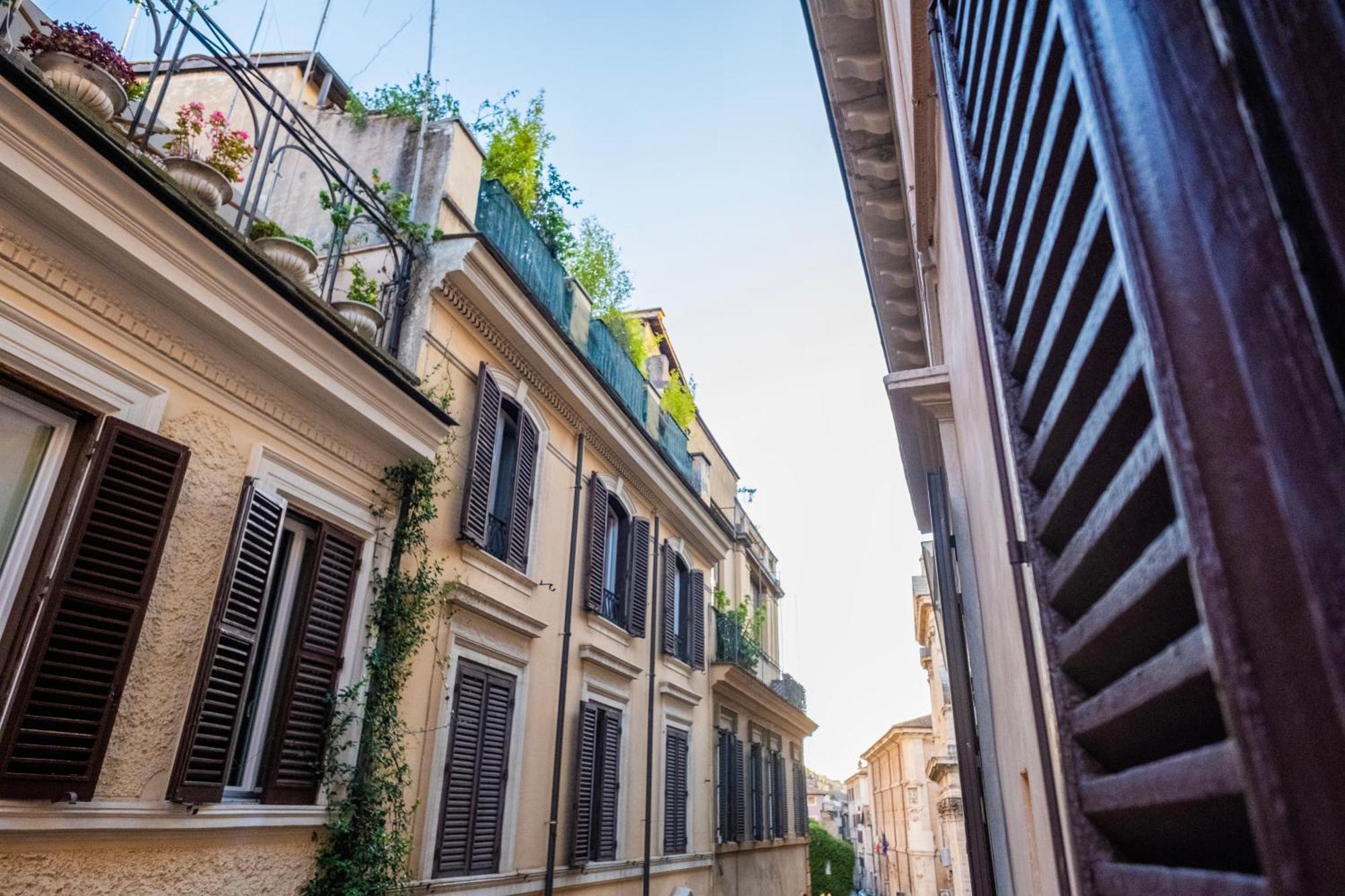 Apartment By The Colosseum - White Chic Flats — Photos 2